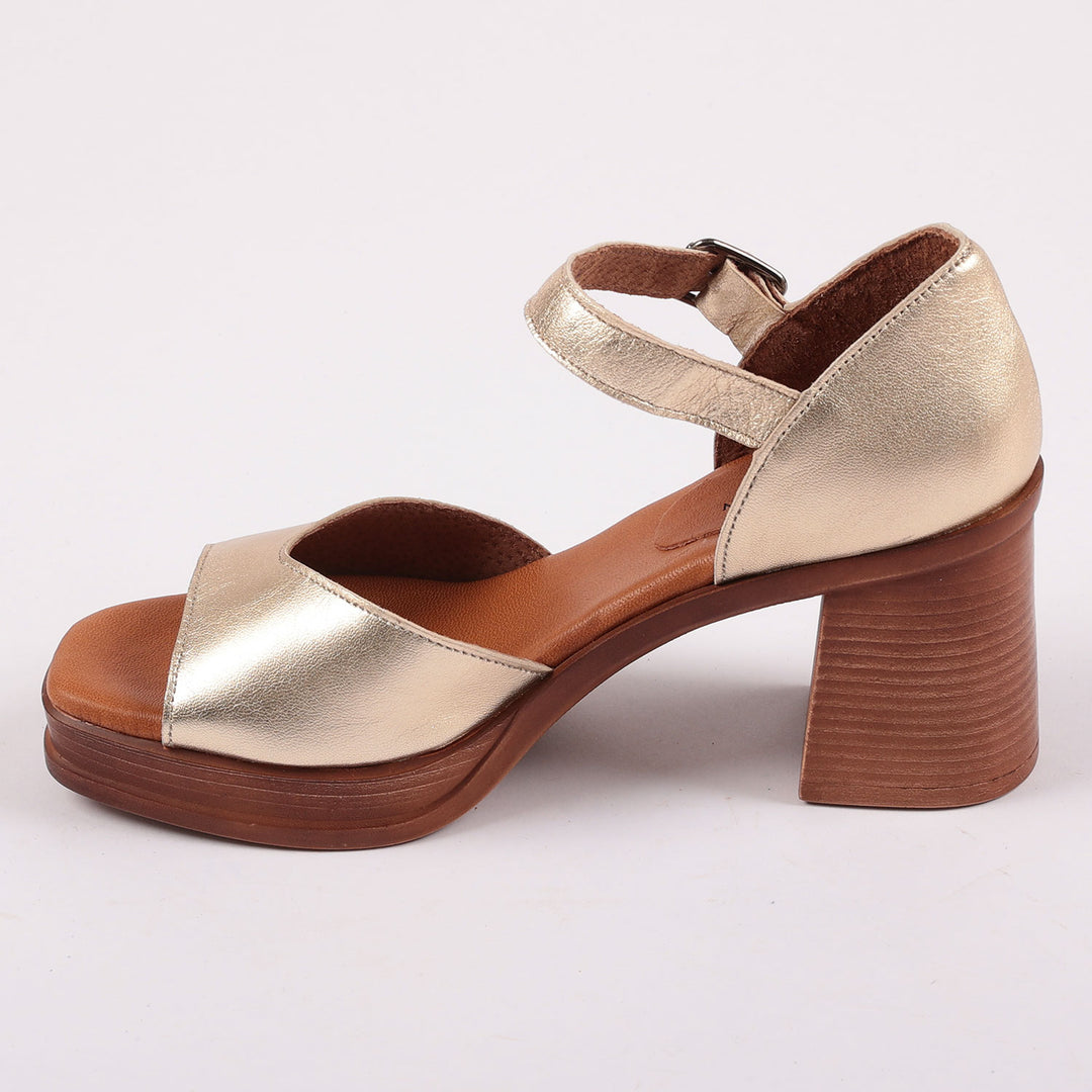 Moonlight Sandals in Gold