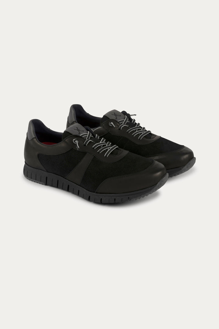 Kilburn Leather Trainers in Black