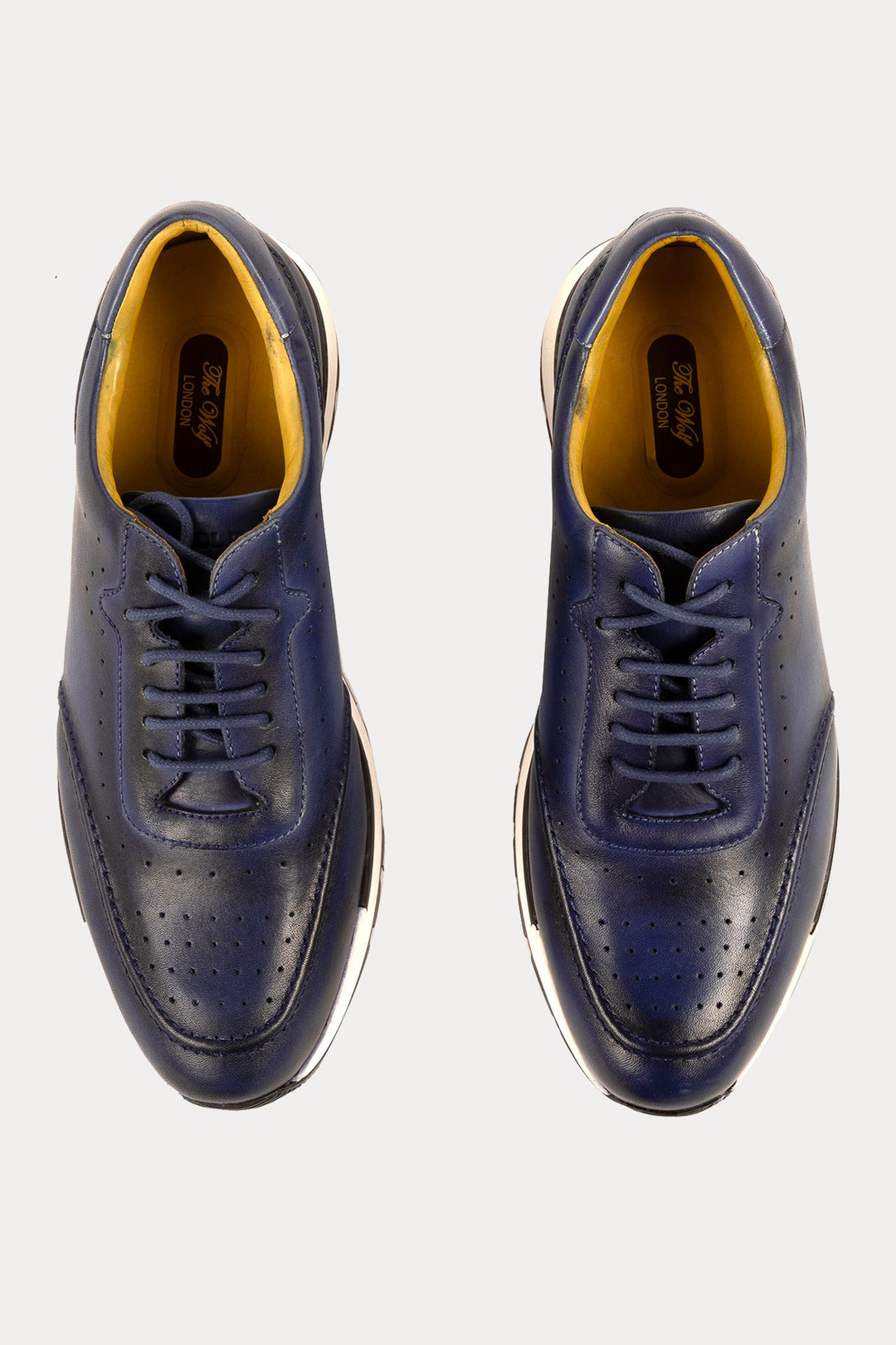 Canary Wharf Smart Trainers in Navy