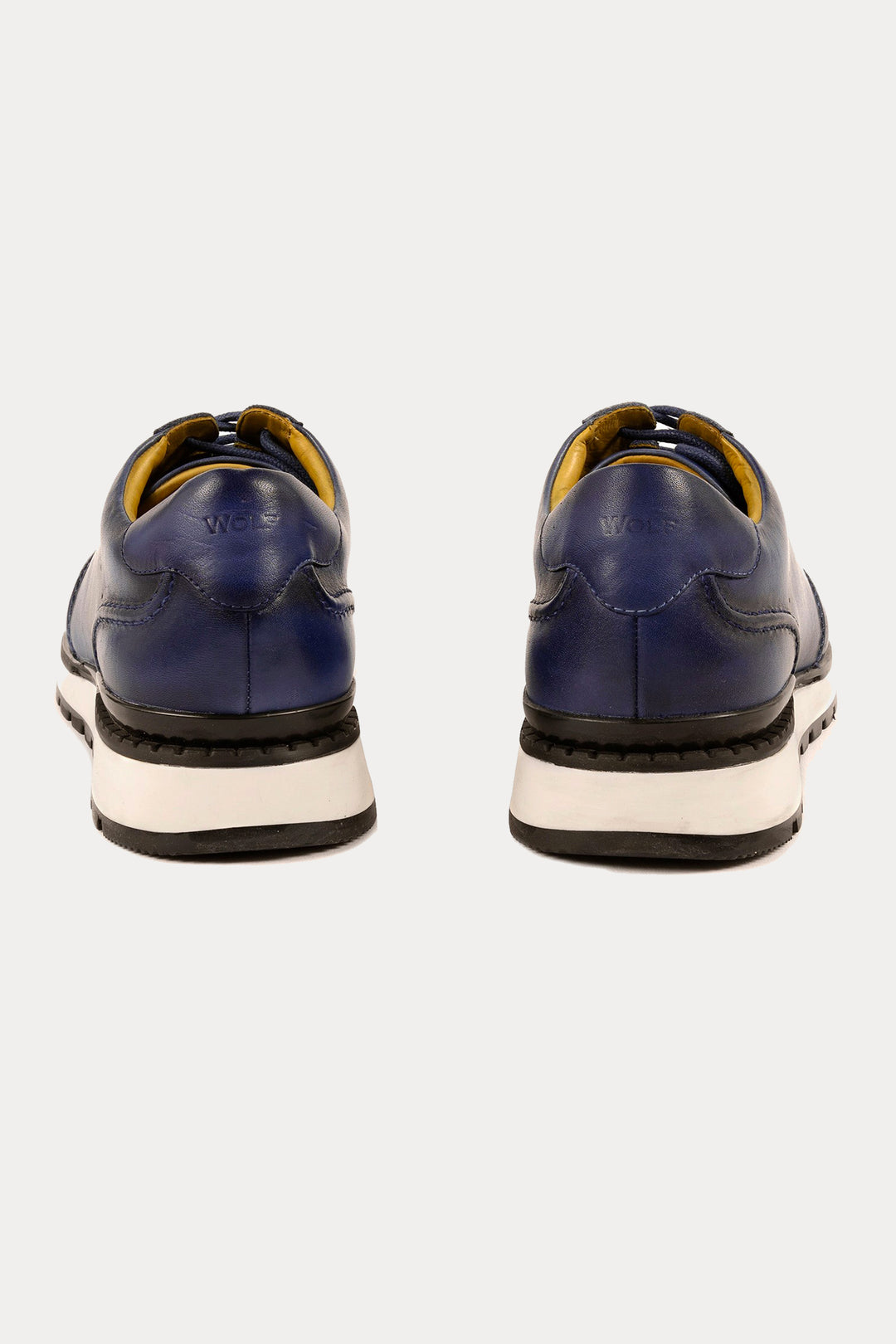 Canary Wharf Smart Trainers in Navy