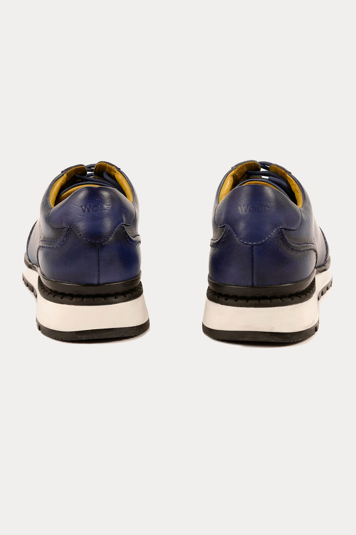 Canary Wharf Smart Trainers in Navy