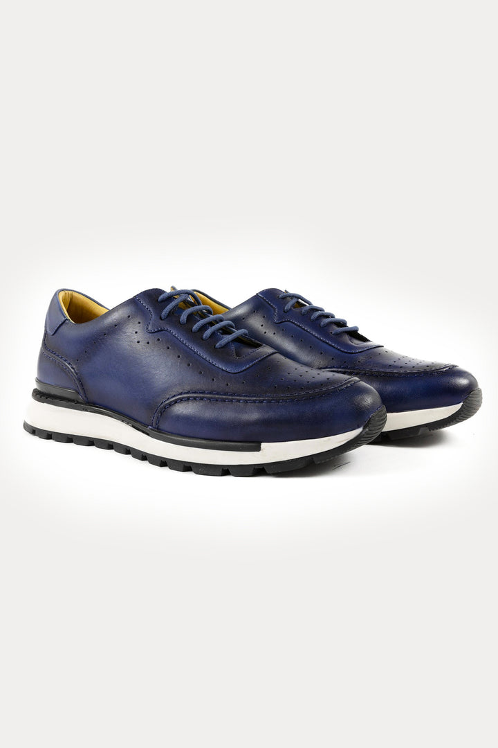 Canary Wharf Smart Trainers in Navy