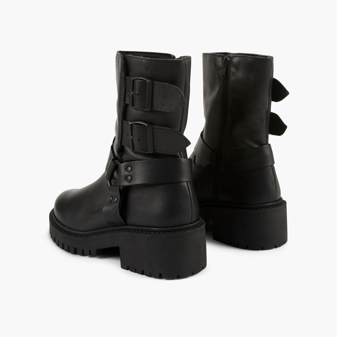 Tribeca Leather Boots in Black
