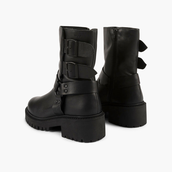 Tribeca Leather Boots in Black