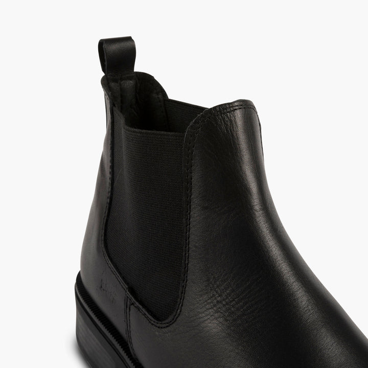 Chelsea Leather Boots in Black