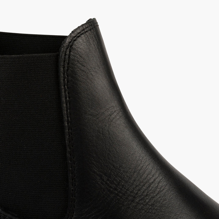 Chelsea Leather Boots in Black