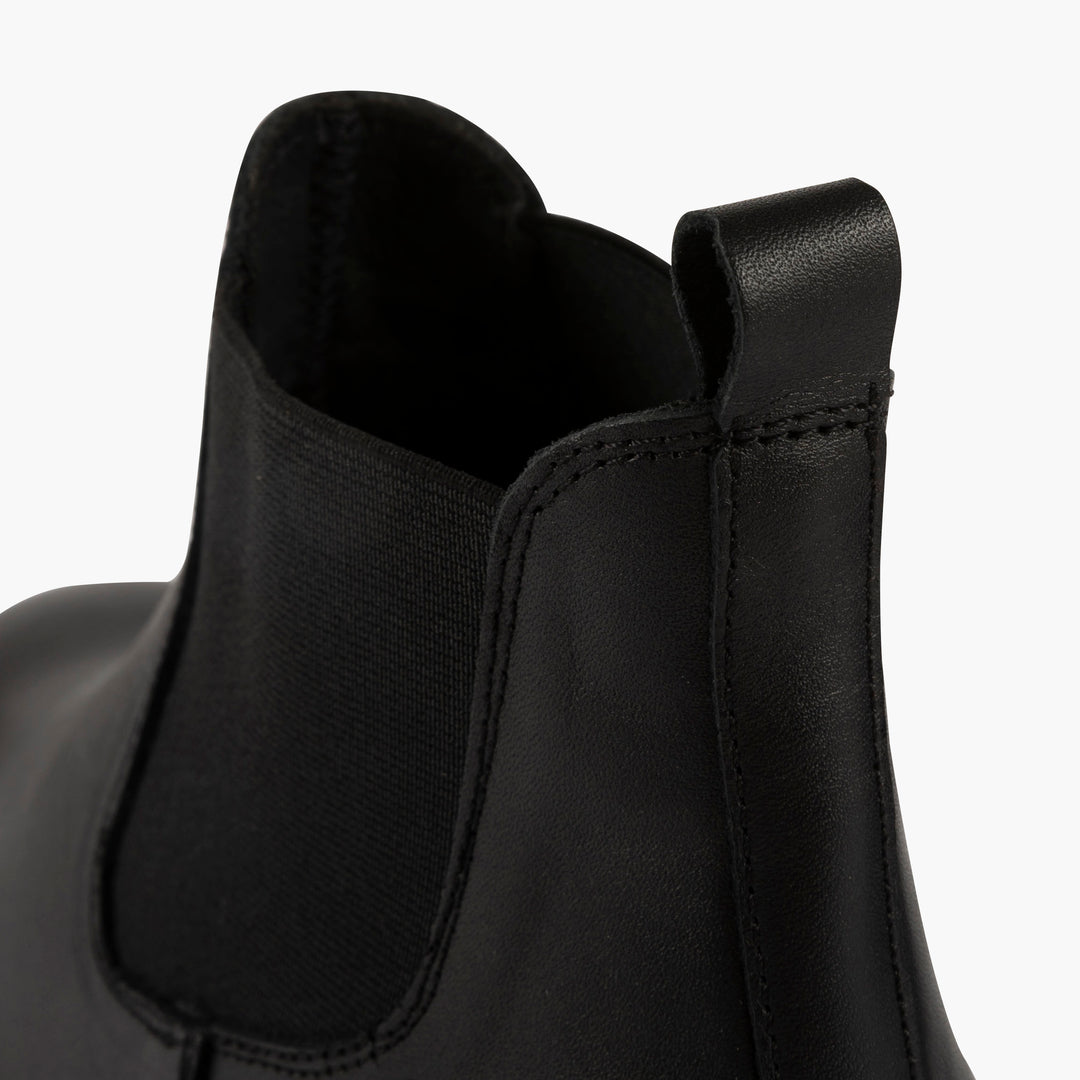 Chelsea Leather Boots in Black