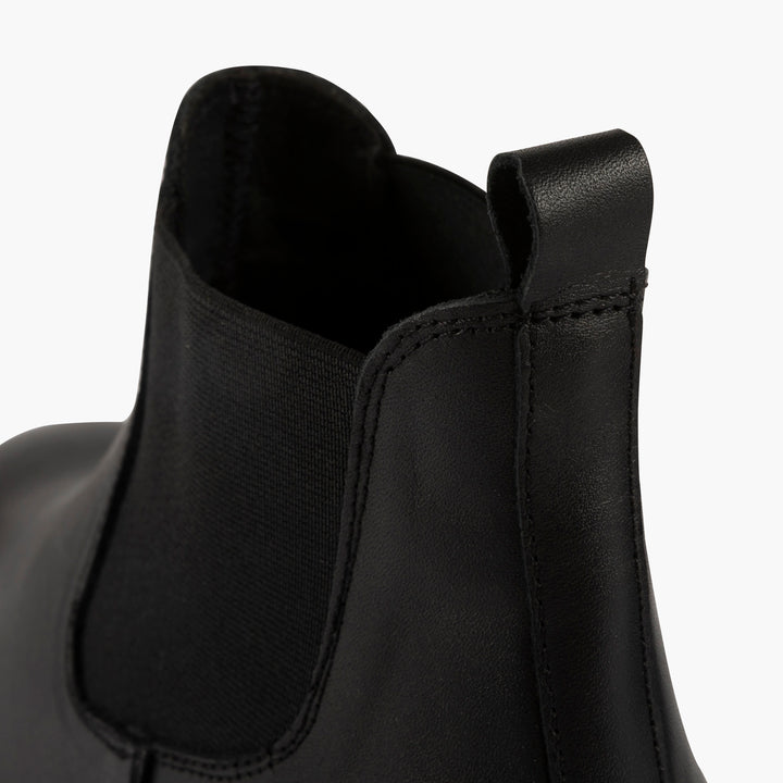 Chelsea Leather Boots in Black