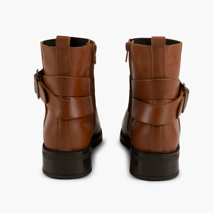 Brooklyn Leather Boots in Brown