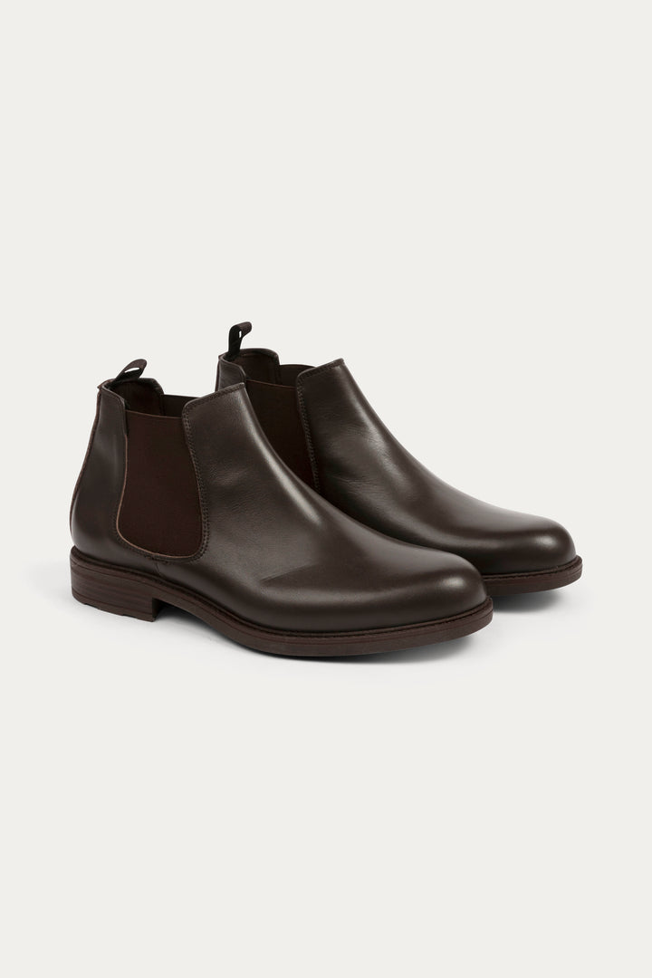 Chelsea Leather Boots in Dark Brown