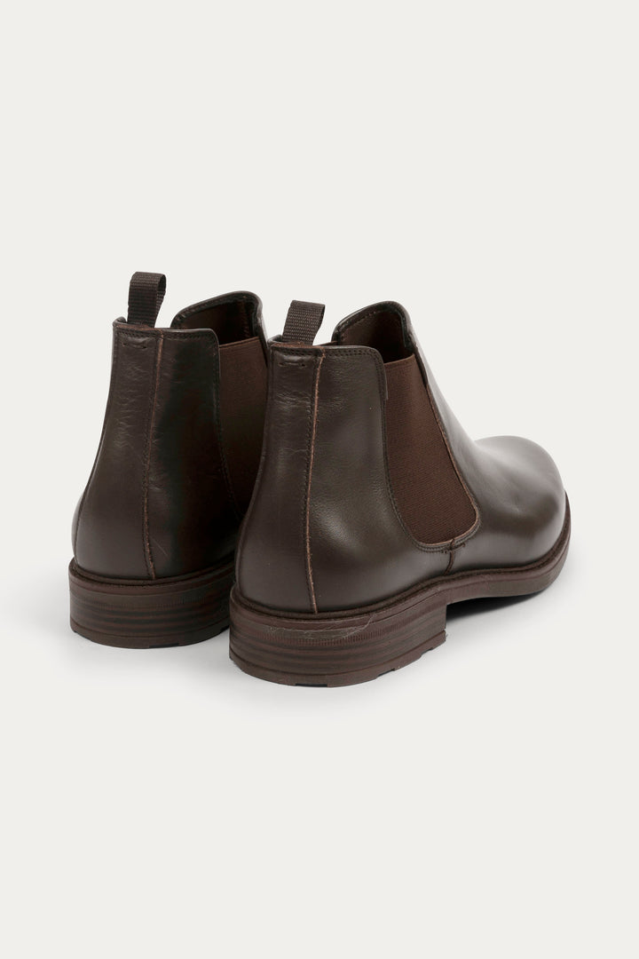 Chelsea Leather Boots in Dark Brown