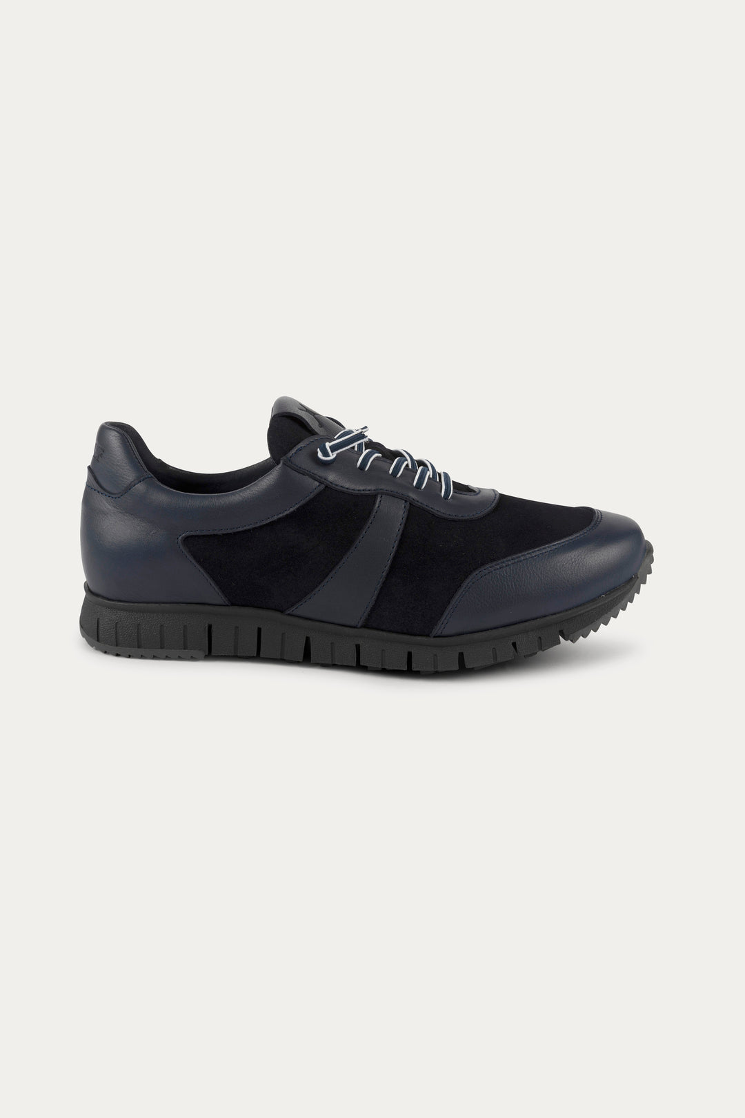 Kilburn Leather Trainers in Navy