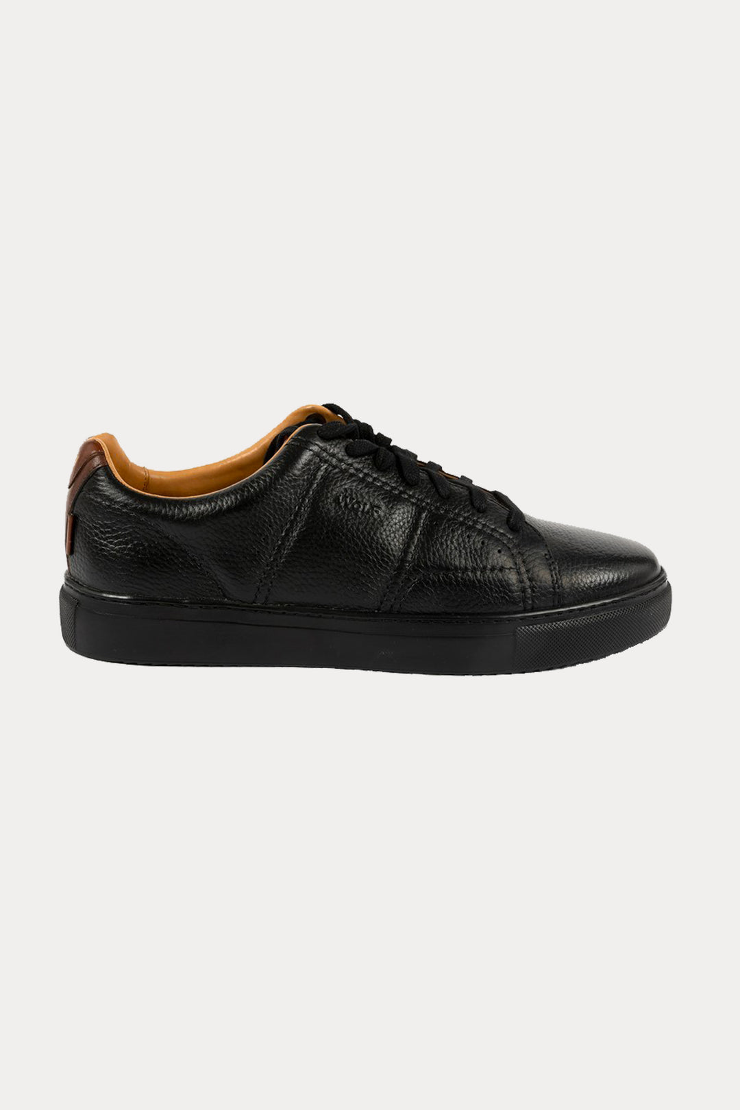 Battersea Park Leather Trainers in Black