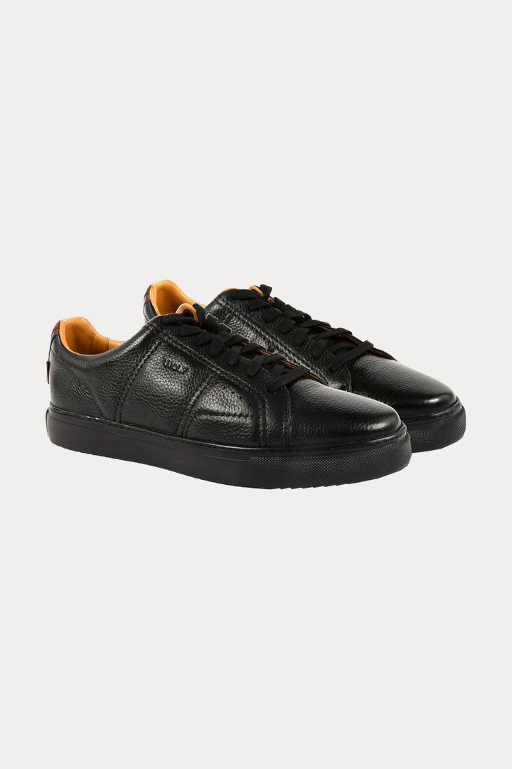 Battersea Park Leather Trainers in Black