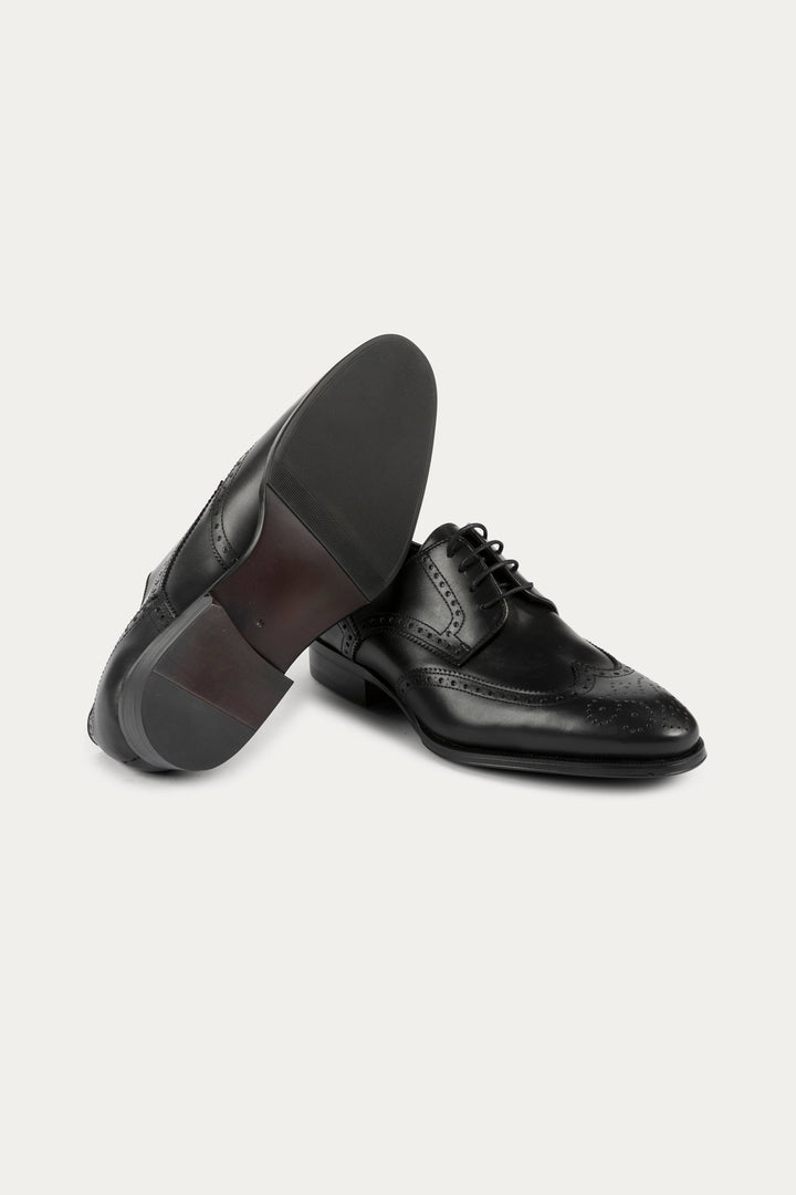 Brogue Leather Dress Shoes in Black