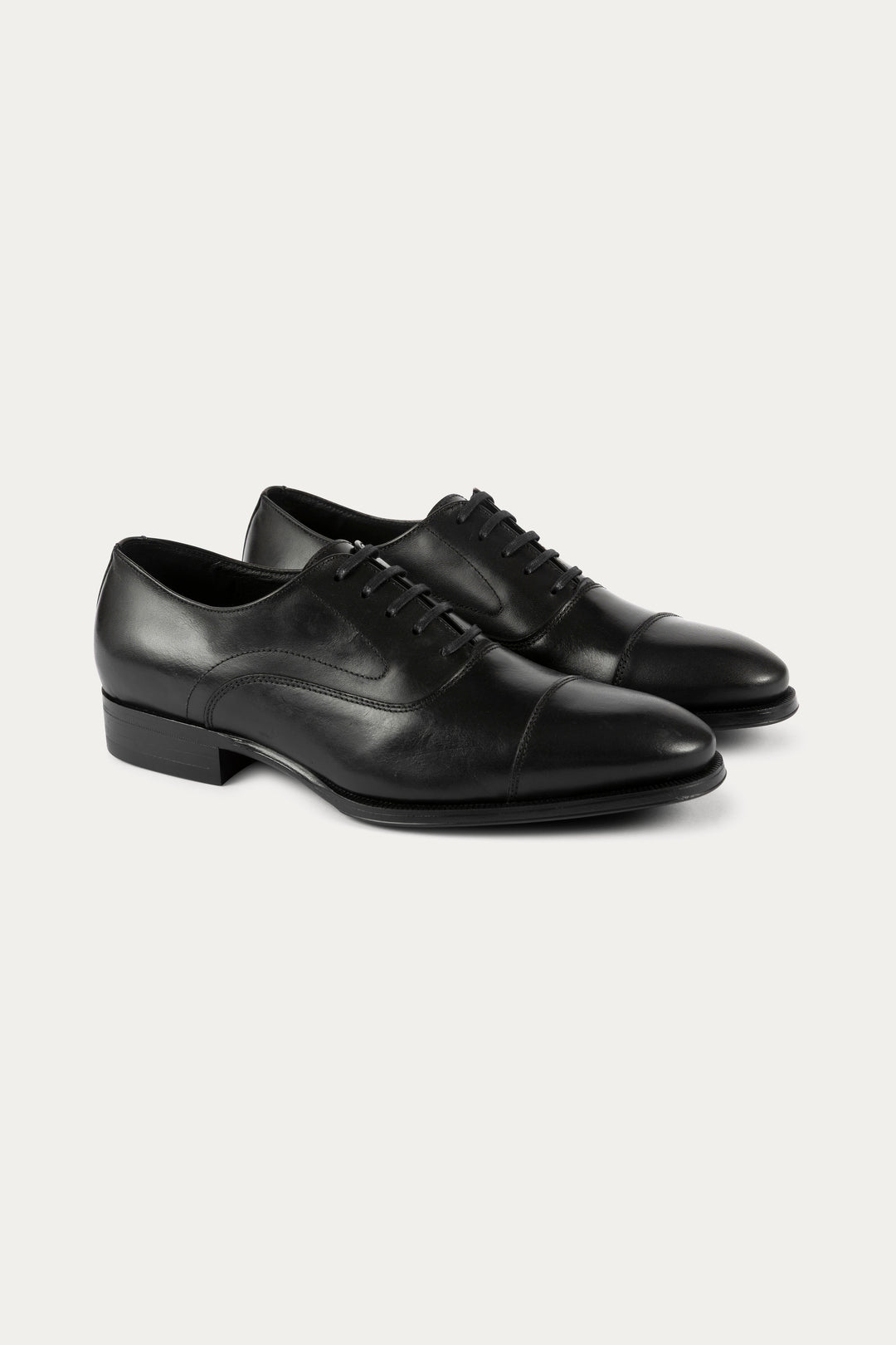 Oxford Leather Dress Shoes in Black