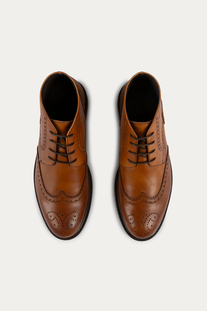 Brogue Leather Boots in Light Brown