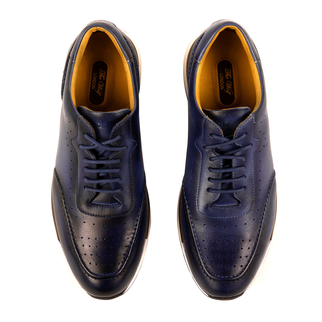 Canary Wharf Smart Trainers in Navy