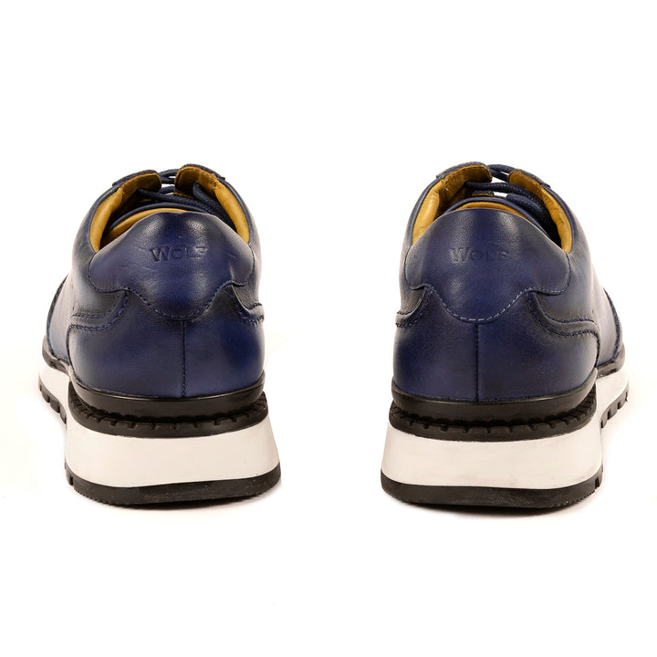 Canary Wharf Smart Trainers in Navy