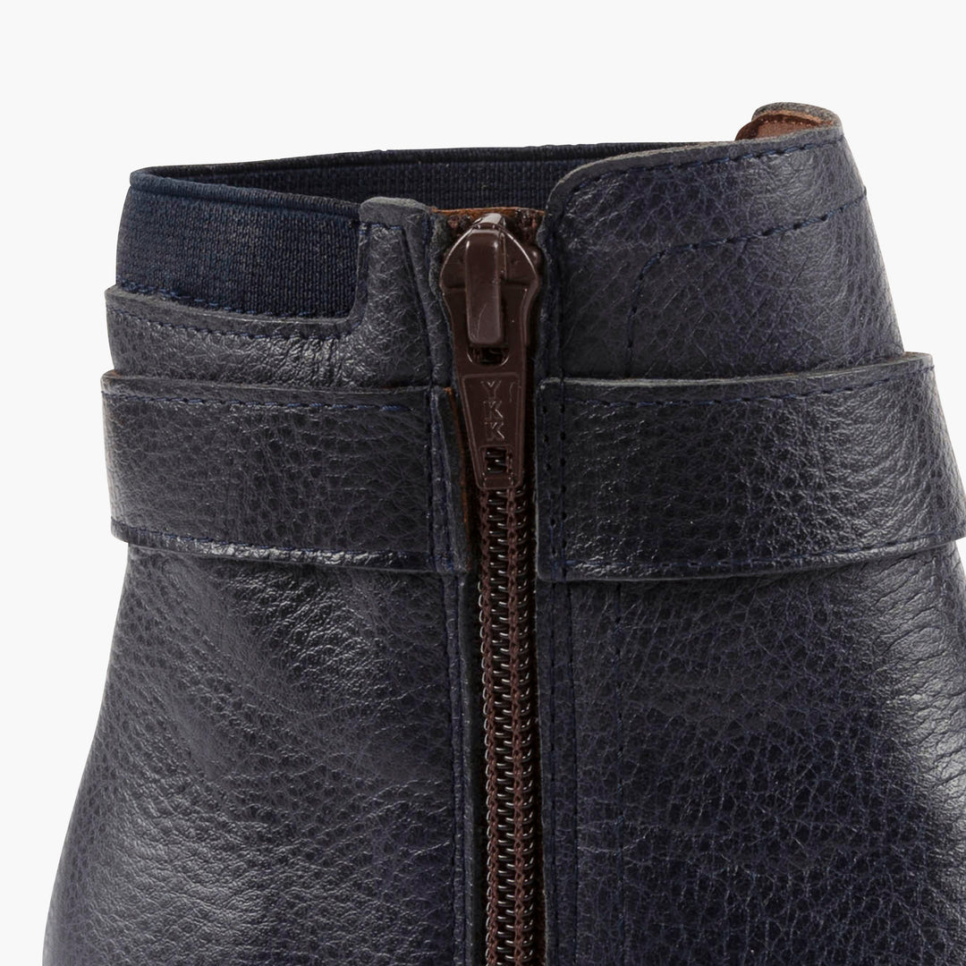 Manhattan Leather Boots in Midnight Navy