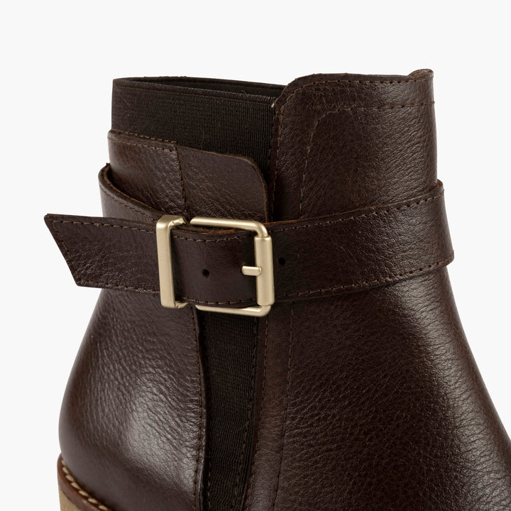 Manhattan Leather Boots in Dark Brown