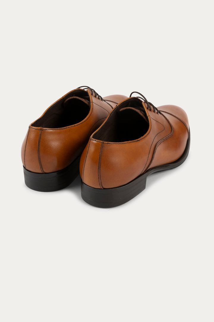 Oxford Leather Dress Shoes in Light Brown