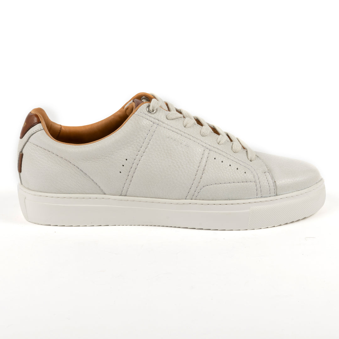Battersea Park Leather Trainers in Off White