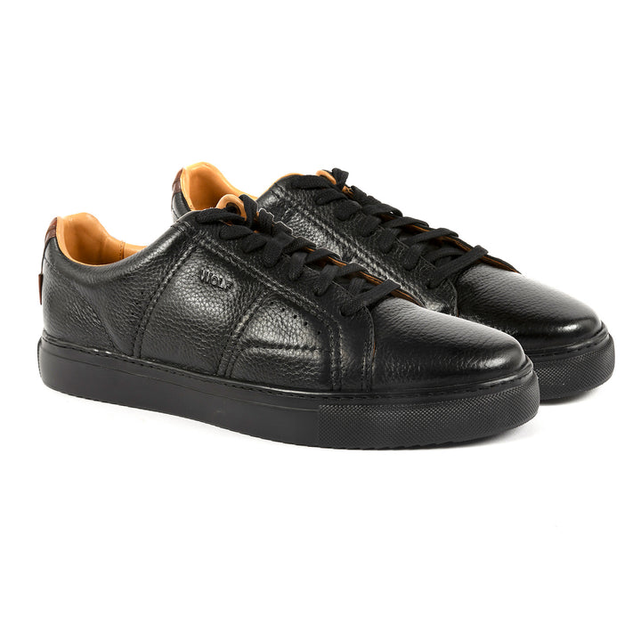 Battersea Park Leather Trainers in Black