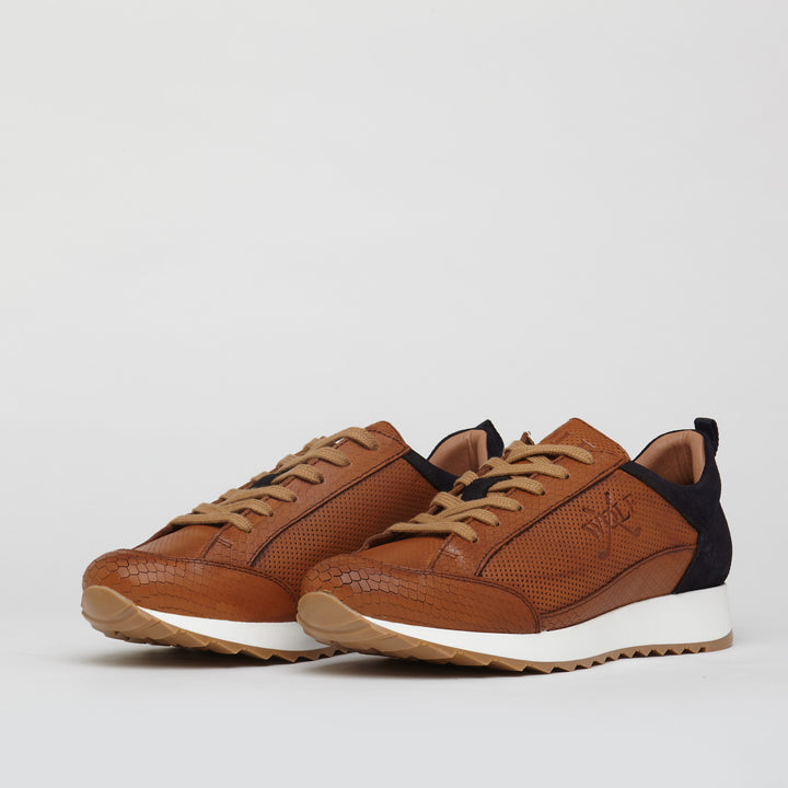 King’s Cross Leather Trainers in Tan/Black